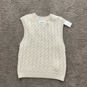 New Abercrombie Sweater Vest!